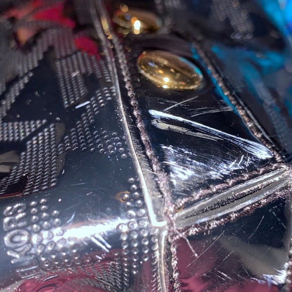 MK Handbag - Picture 12 of 16